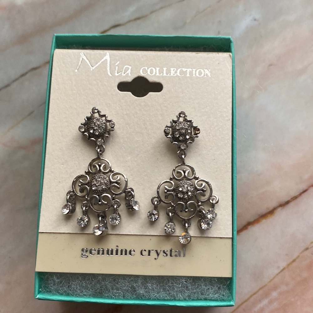 MIA Collection Genuine Crystal Earrings
